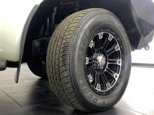 Nissan Navara 2.5 dCi LE 4X4 automaticD/C - Image 18