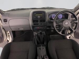 Nissan Hardbody NP300 2.5 TDi 4X4D/C - Image 10