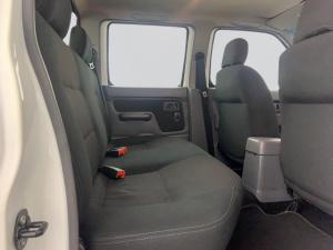 Nissan Hardbody NP300 2.5 TDi 4X4D/C - Image 19