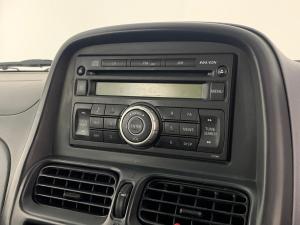 Nissan Hardbody NP300 2.5 TDi 4X4D/C - Image 9