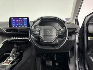 Peugeot 3008 1.6 THP Allure automatic - Image 11