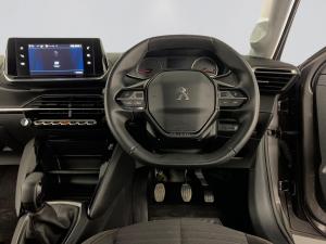 Peugeot 208 1.2 Active - Image 12