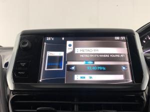 Peugeot 208 1.6 VTiActive automatic 5-Door - Image 6