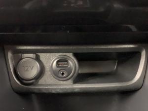 Peugeot 208 1.6 VTiActive automatic 5-Door - Image 7