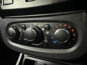 Renault Duster 1.6 Expression - Image 20