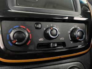 Renault Kwid 1.0 Climber 5-Door - Image 10