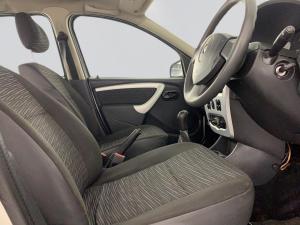 Renault Sandero 1.6 Expression - Image 13