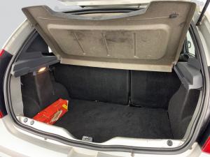 Renault Sandero 1.6 Expression - Image 15