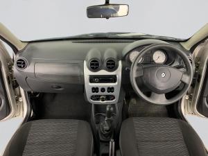 Renault Sandero 1.6 Expression - Image 9