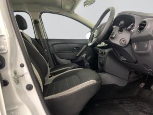 Renault Sandero 900T Stepway Expression - Image 14