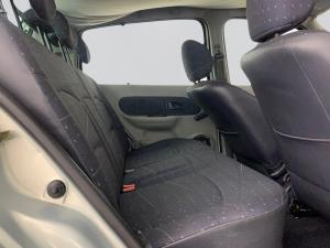 Renault Clio 1.4 Expression - Image 16