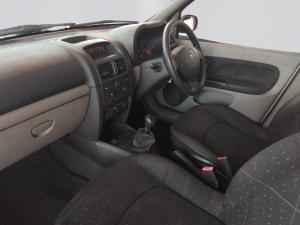 Renault Clio 1.4 Expression - Image 3