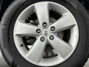 Suzuki Grand Vitara 2.4 - Image 19