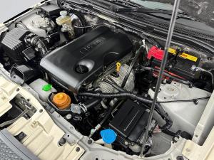 Suzuki Grand Vitara 2.4 - Image 20