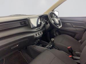 Suzuki Ertiga 1.5 GA - Image 12