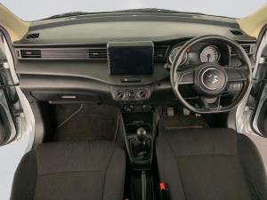 Suzuki Ertiga 1.5 GA - Image 9