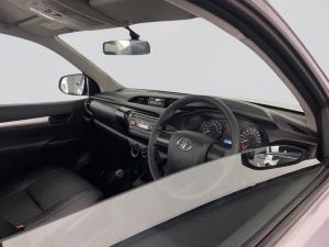 Toyota Hilux 2.0 VvtiP/U Single Cab - Image 16