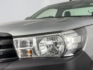 Toyota Hilux 2.0 VvtiP/U Single Cab - Image 4