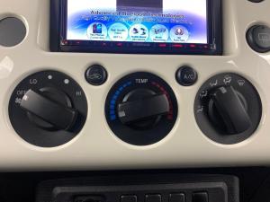 Toyota L/CRUISER FJ 4.0 V6 Cruiser - Image 10