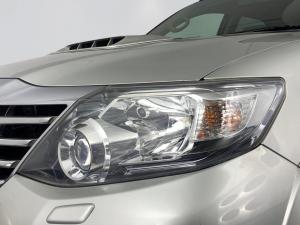 Toyota Fortuner 3.0D-4D 4X4 automatic - Image 12