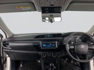 Toyota Hilux 2.0 VvtiS/C Chassis Cab - Image 13