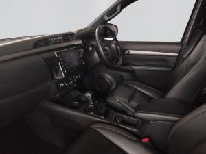 Toyota Hilux 2.8 GD-6 RB Legend RS 4X4 automaticD/C - Image 3