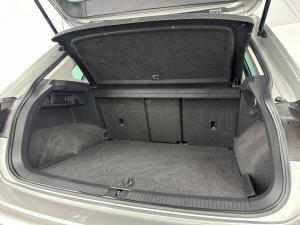 Volkswagen Tiguan 2.0 TDI Comfortline 4/MOT DSG - Image 16