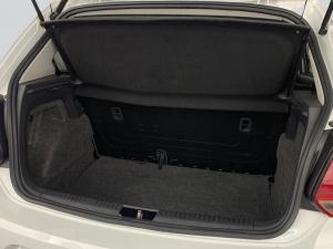 Volkswagen Polo Vivo 1.4 Trendline - Image 16