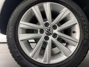 Volkswagen Polo Vivo 1.4 Trendline - Image 17