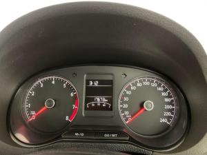 Volkswagen Polo Vivo 1.4 Trendline - Image 10
