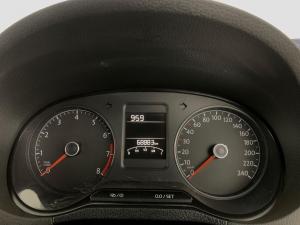 Volkswagen Polo Vivo 1.4 Trendline - Image 12