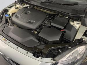 Volvo V40 T3 Kinetic - Image 15