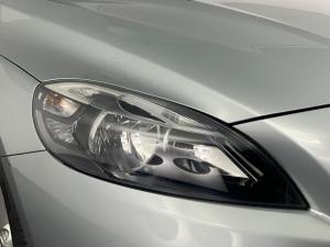Volvo V40 T3 Kinetic - Image 6
