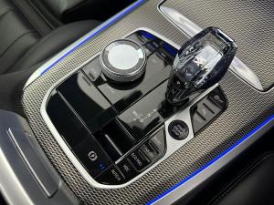 BMW X5 xDRIVE30d M Sport - Image 11