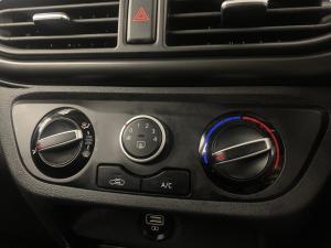 Hyundai Grand i10 1.0 MOTION/PREMIUM - Image 9