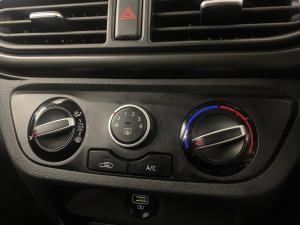 Hyundai Grand i10 1.0 MOTION/PREMIUM - Image 9