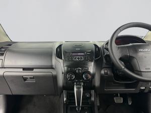 Isuzu D-MAX 250 HO HI-RIDE automatic D/C - Image 15