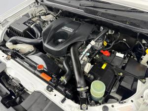 Isuzu D-MAX 250 HO Fleetside Safety S/C - Image 18