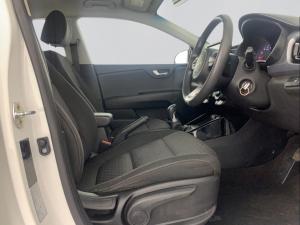 Kia RIO 1.4 LS 5-Door - Image 15