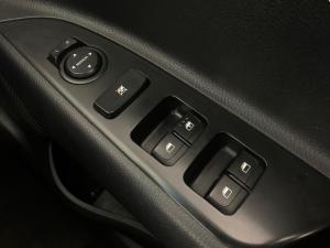 Kia RIO 1.4 LS 5-Door - Image 20