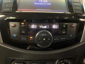 Nissan Navara 2.3D Stealth 4X4 automaticD/C - Image 7