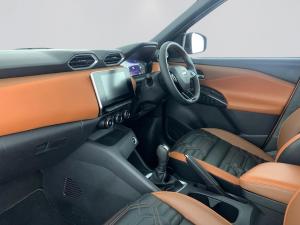 Nissan Magnite 1.0T Acenta Plus CVT - Image 19