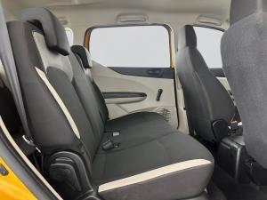 Renault Triber 1.0 Expression / Life - Image 17