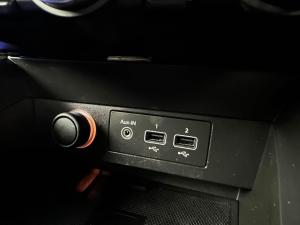 Renault Clio V 1.0T Intens - Image 16