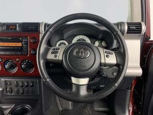 Toyota L/CRUISER FJ 4.0 V6 Cruiser - Image 11