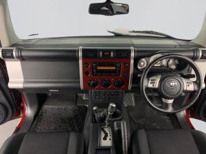 Toyota L/CRUISER FJ 4.0 V6 Cruiser - Image 9