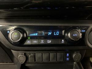 Toyota Hilux 2.8 GD-6 RB Legend automaticD/C - Image 11
