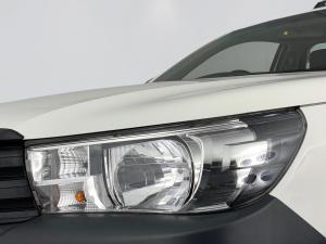 Toyota Hilux 2.0 VvtiS/C Chassis Cab - Image 3