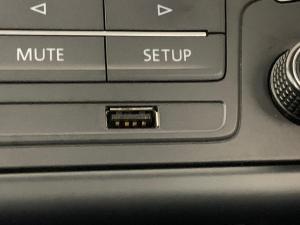 Volkswagen Polo Vivo 1.4 Trendline - Image 9