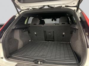 Volvo XC40 P6 Recharge - Image 20